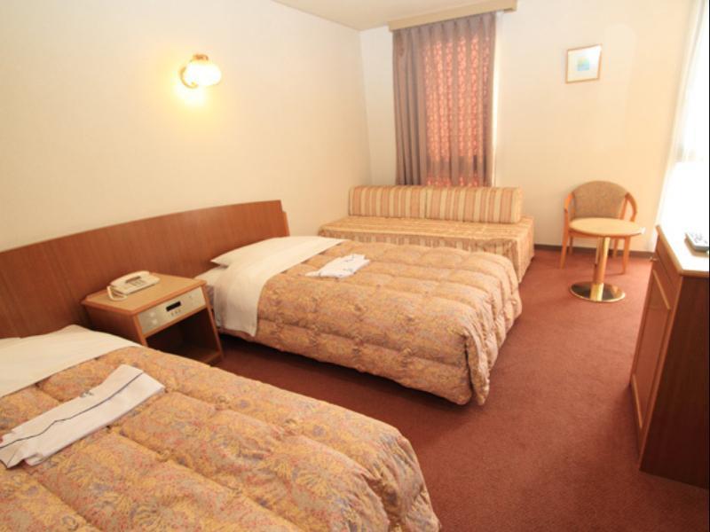 Hotel Kajiwara Macujama Exteriér fotografie